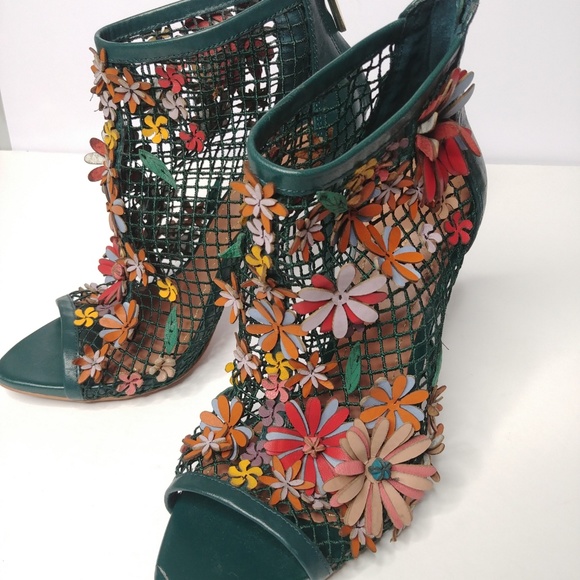 Zara Sz 37 Green Mesh Floral Applique Bootie Heels - Picture 3 of 7